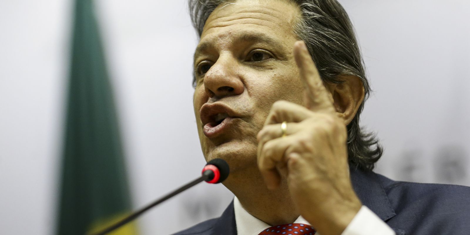 Taxação de super-ricos ganha adesão de países, diz Haddad