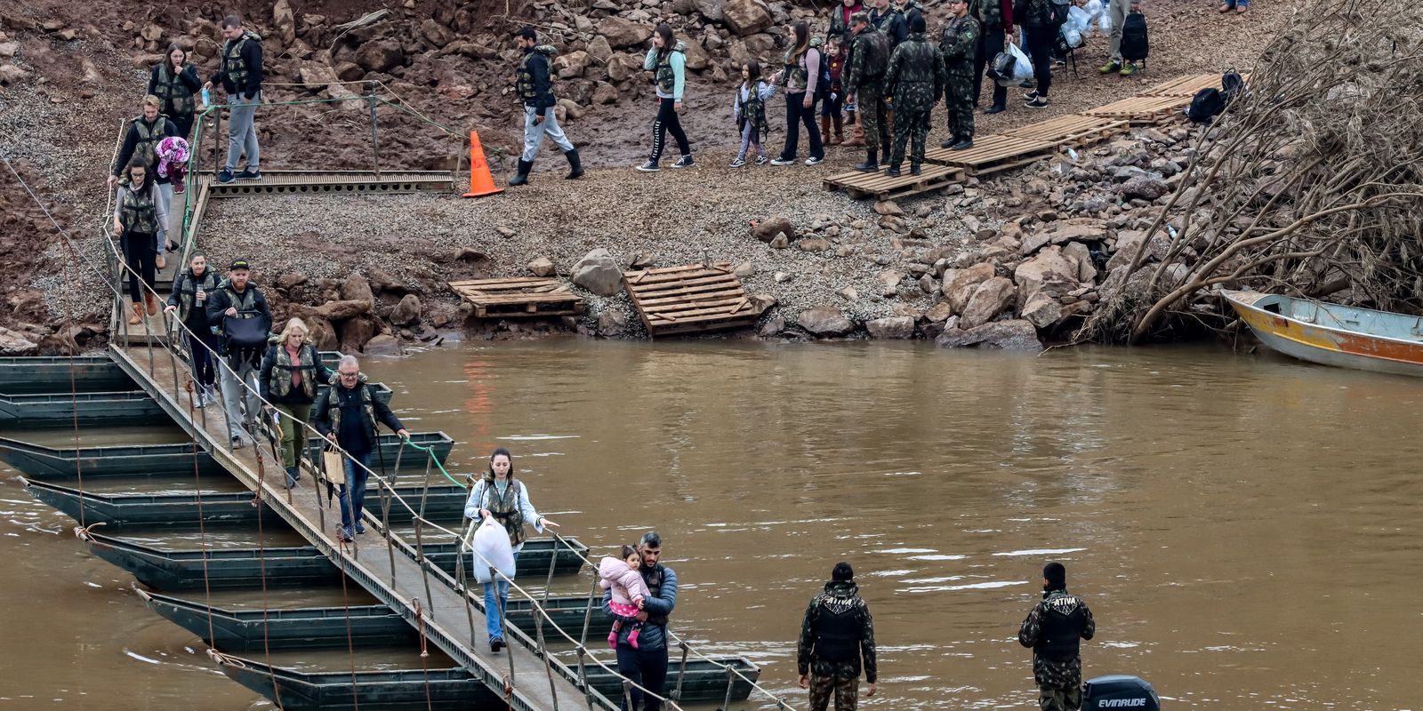 Vale do Taquari: Exército vai refazer travessias levadas pelas cheias