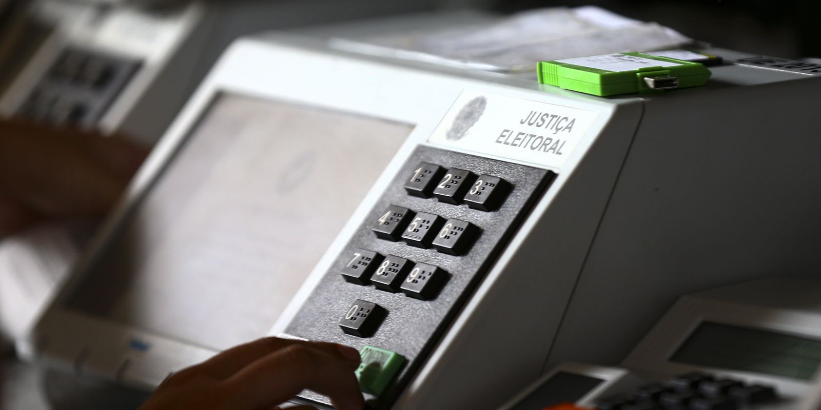 Testes em urnas eletrônicas reiteram que sistema de votação é seguro