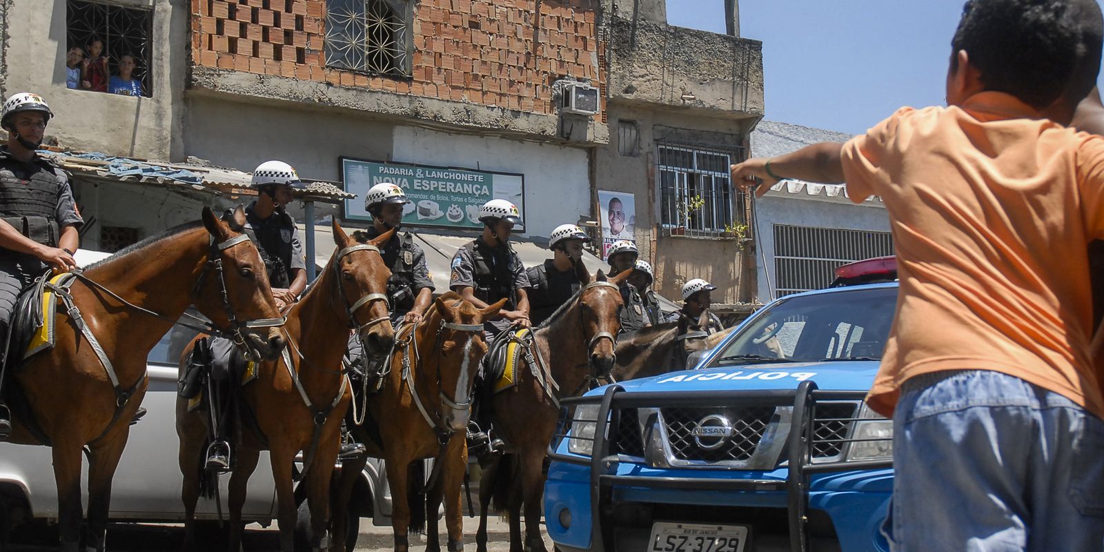 Grande Rio registra média de 17 confrontos por dia, diz estudo