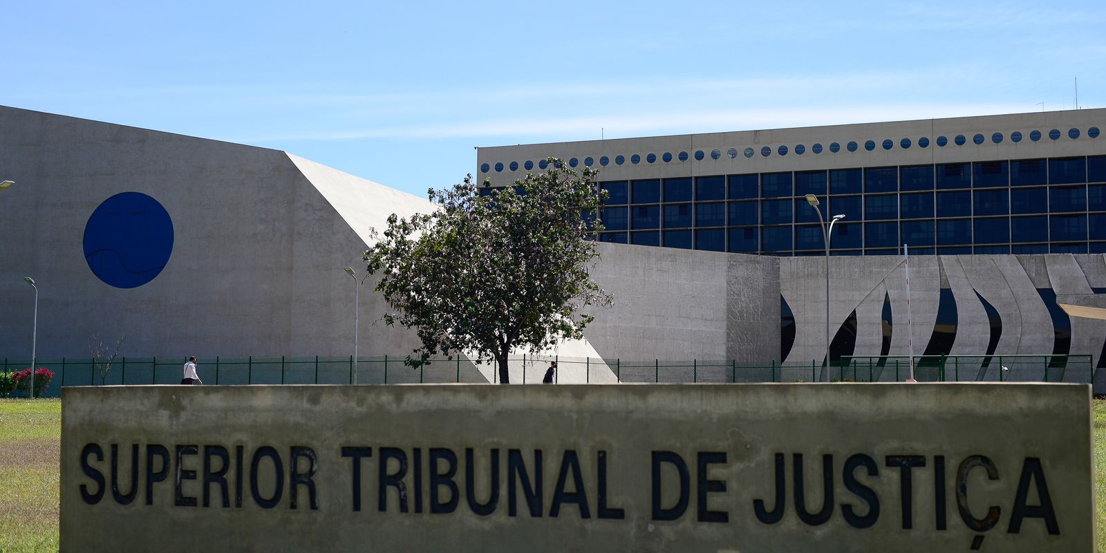 Servidores ambientais irão suspender greve após determinação do STJ 