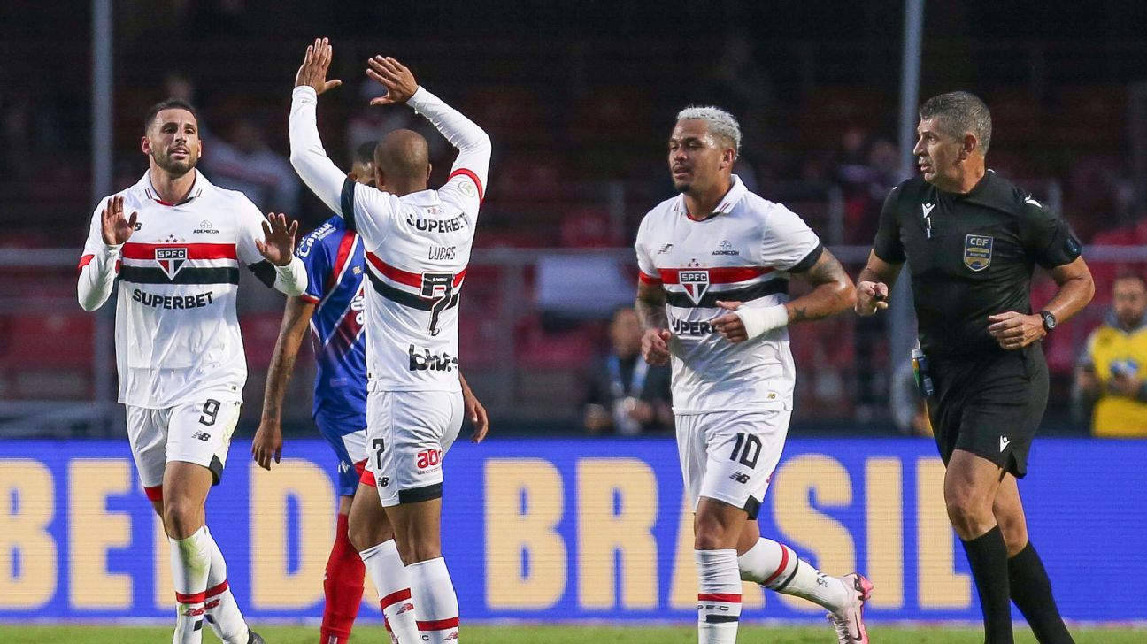 São Paulo vence Bahia e estraga volta de Rogério Ceni ao Morumbis