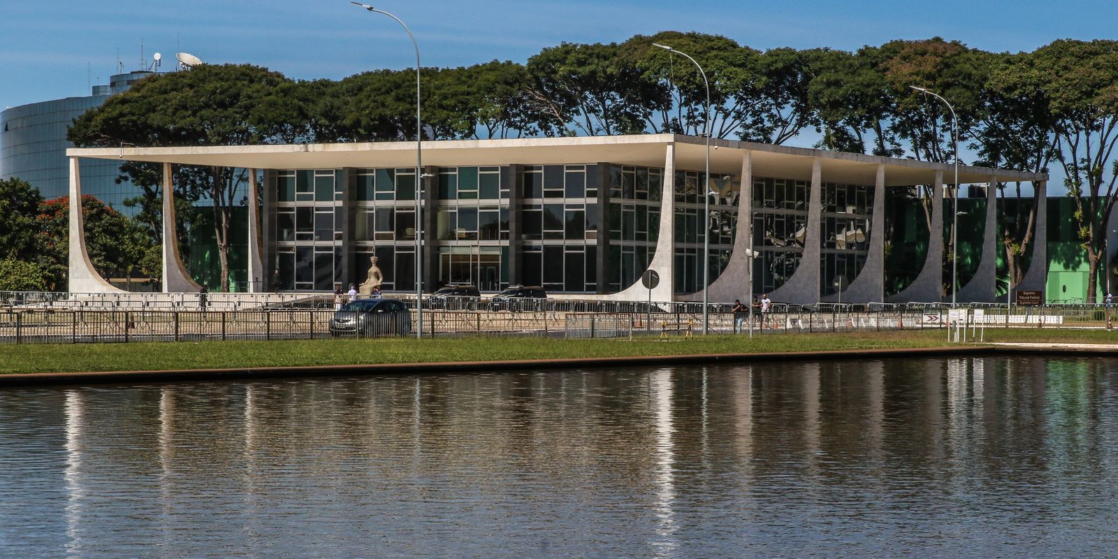 Supremo fixa 40g de maconha para diferenciar usuário de traficante