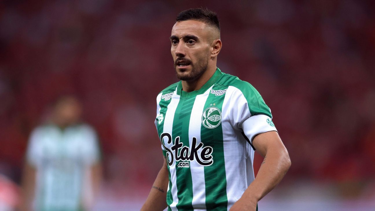 Alan Ruschel diz que errou ao agredir torcedor, mas desabafa: ‘É inadmissível’