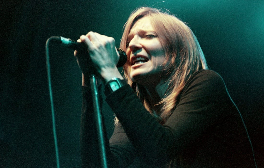 Beth Gibbons volta para aliviar fãs de Portishead