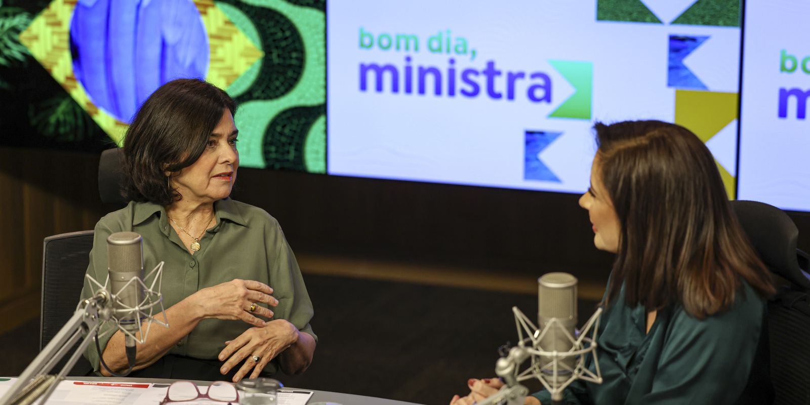 Ministra da Saúde comemora dados da imunização infantil