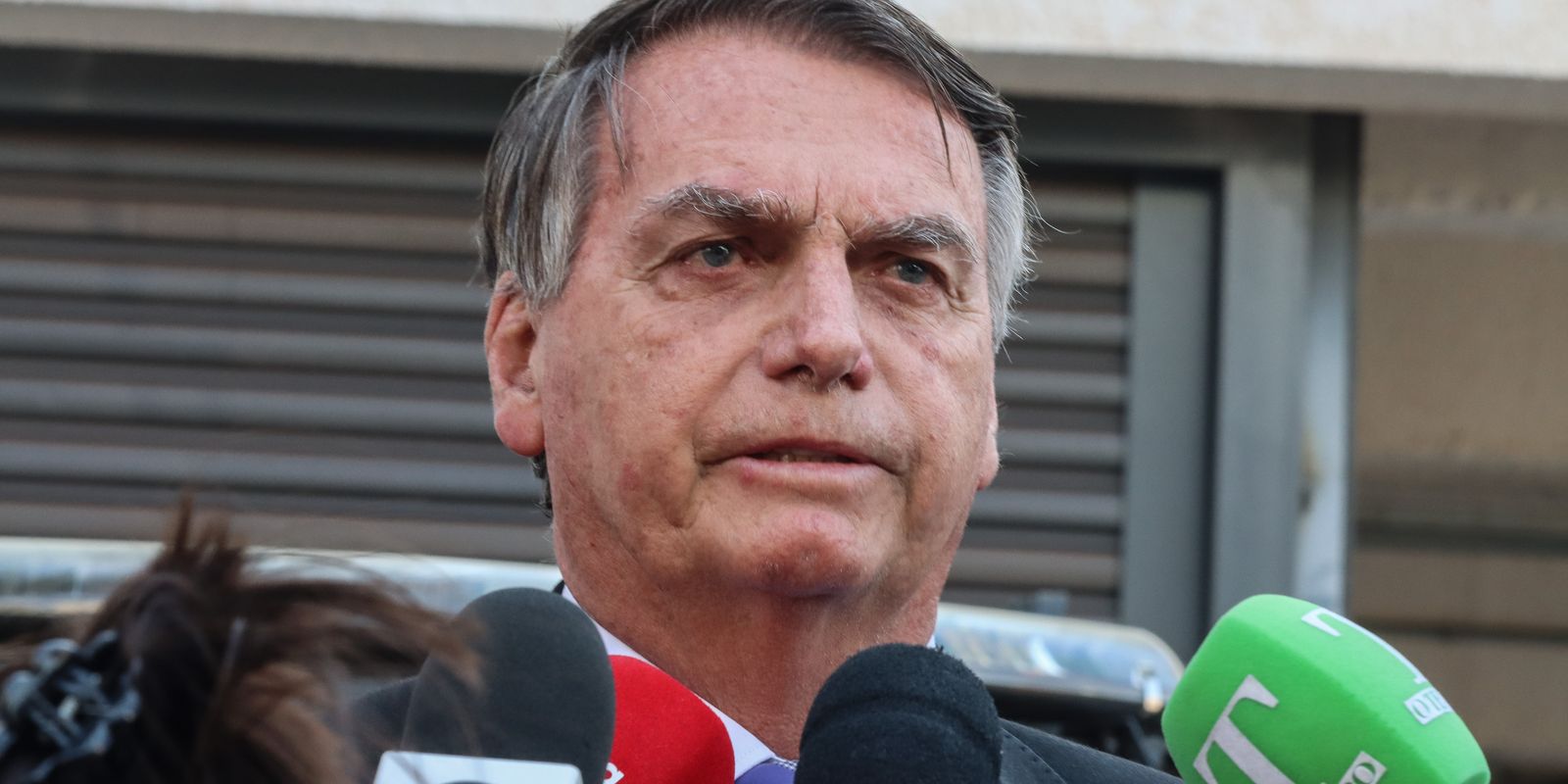 PF liga Bolsonaro a esquema para desviar mais de R$ 6,8 milhões