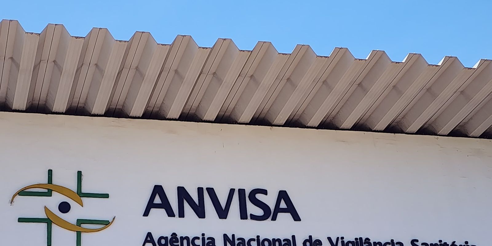 Anvisa alerta para mensagens fraudulentas enviadas por email