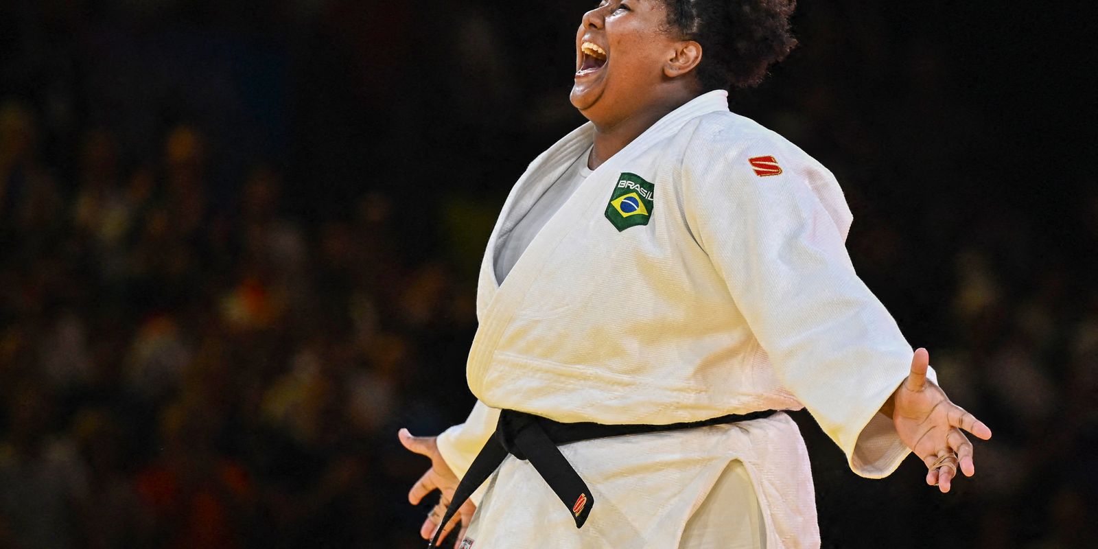 Beatriz Souza vence francesa no judô e disputa ouro com israelense