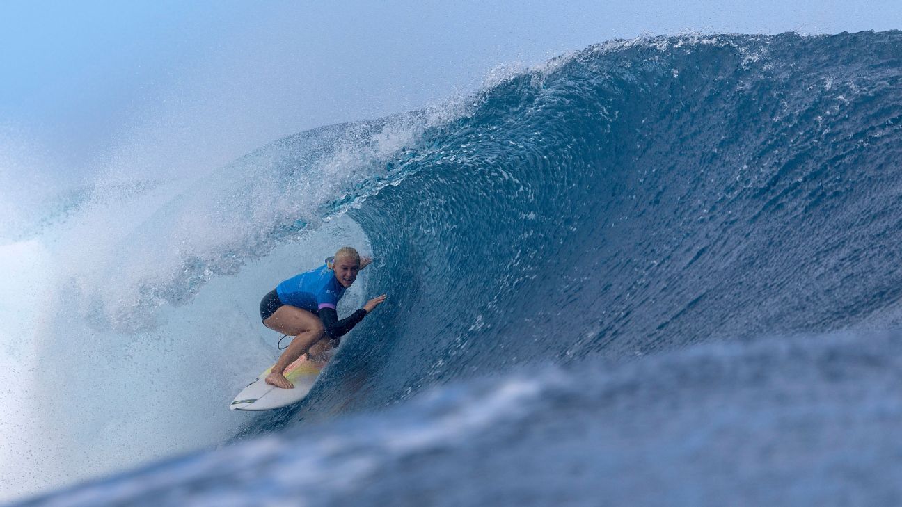 Olimpíadas: Weston-Webb vence número 1 do mundo e vai às quartas do surfe