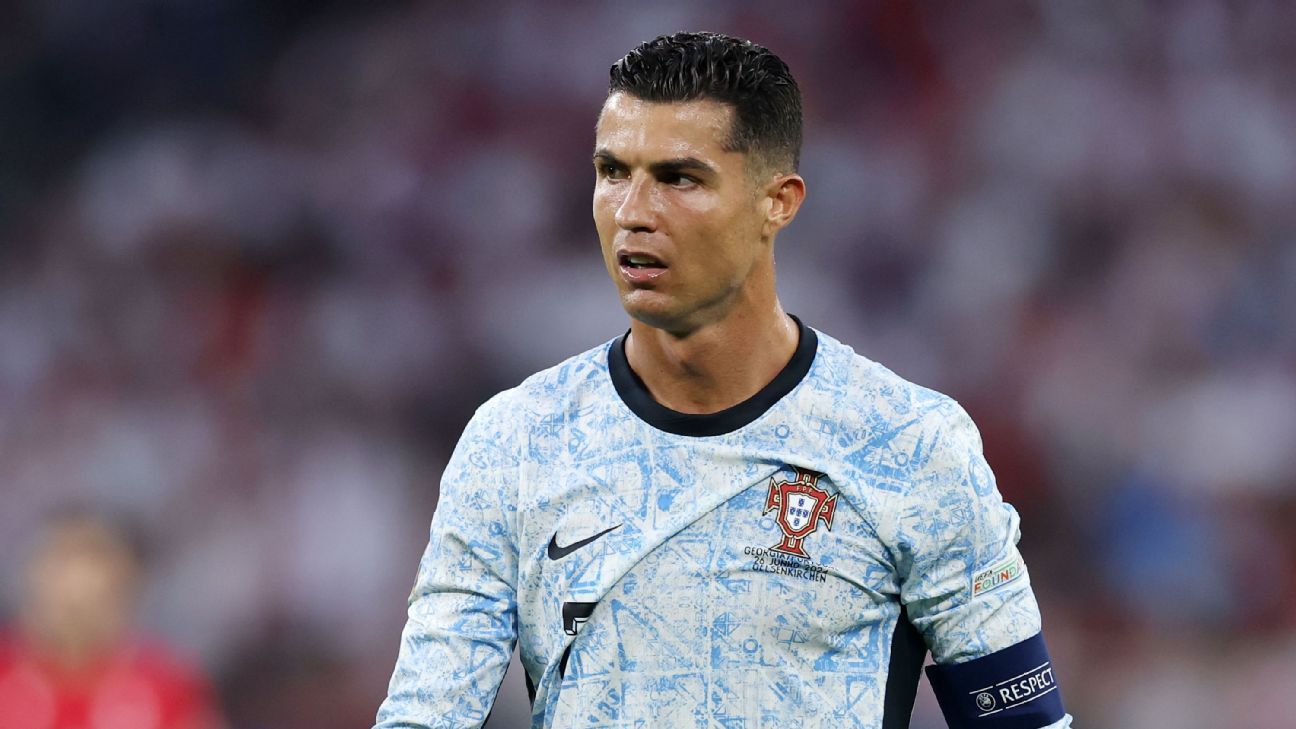 Portugal convoca Cristiano Ronaldo após ‘decepção’ na Eurocopa