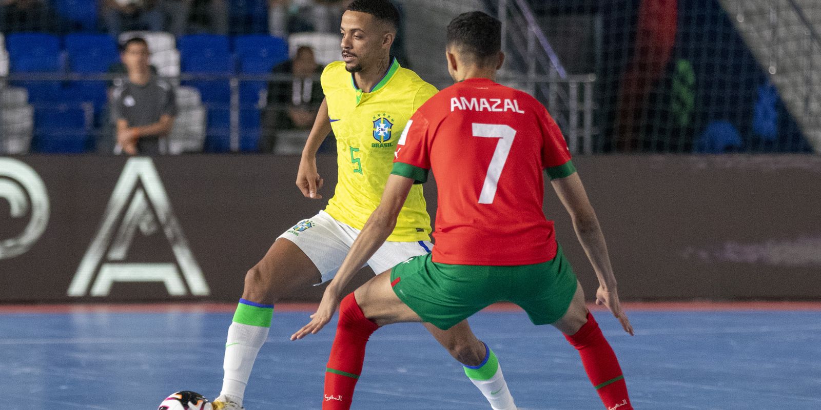 Brasil supera Marrocos e segue para semi da Copa do Mundo de futsal