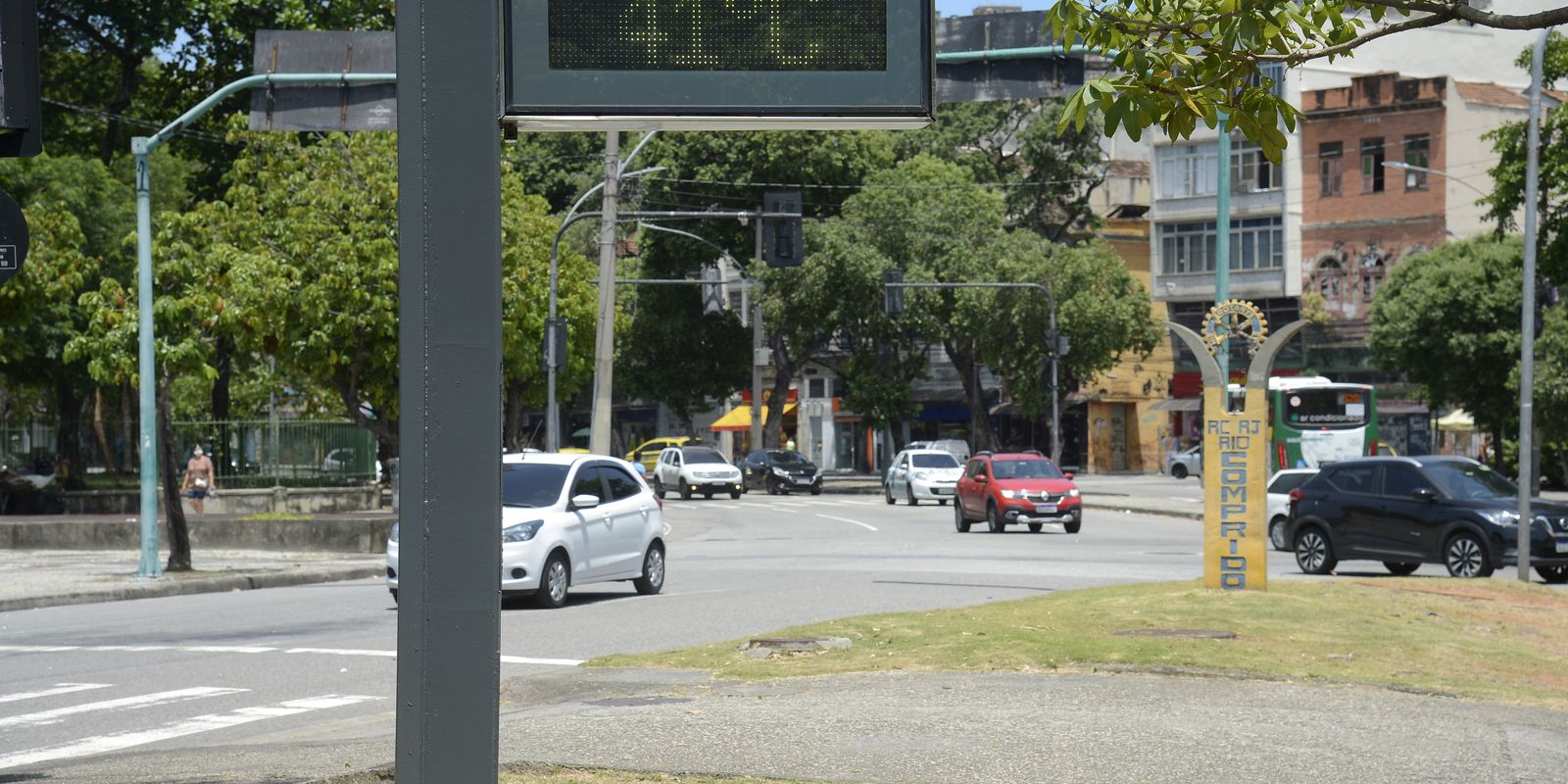 Inmet alerta laranja para onda de calor em 10 estados e no DF