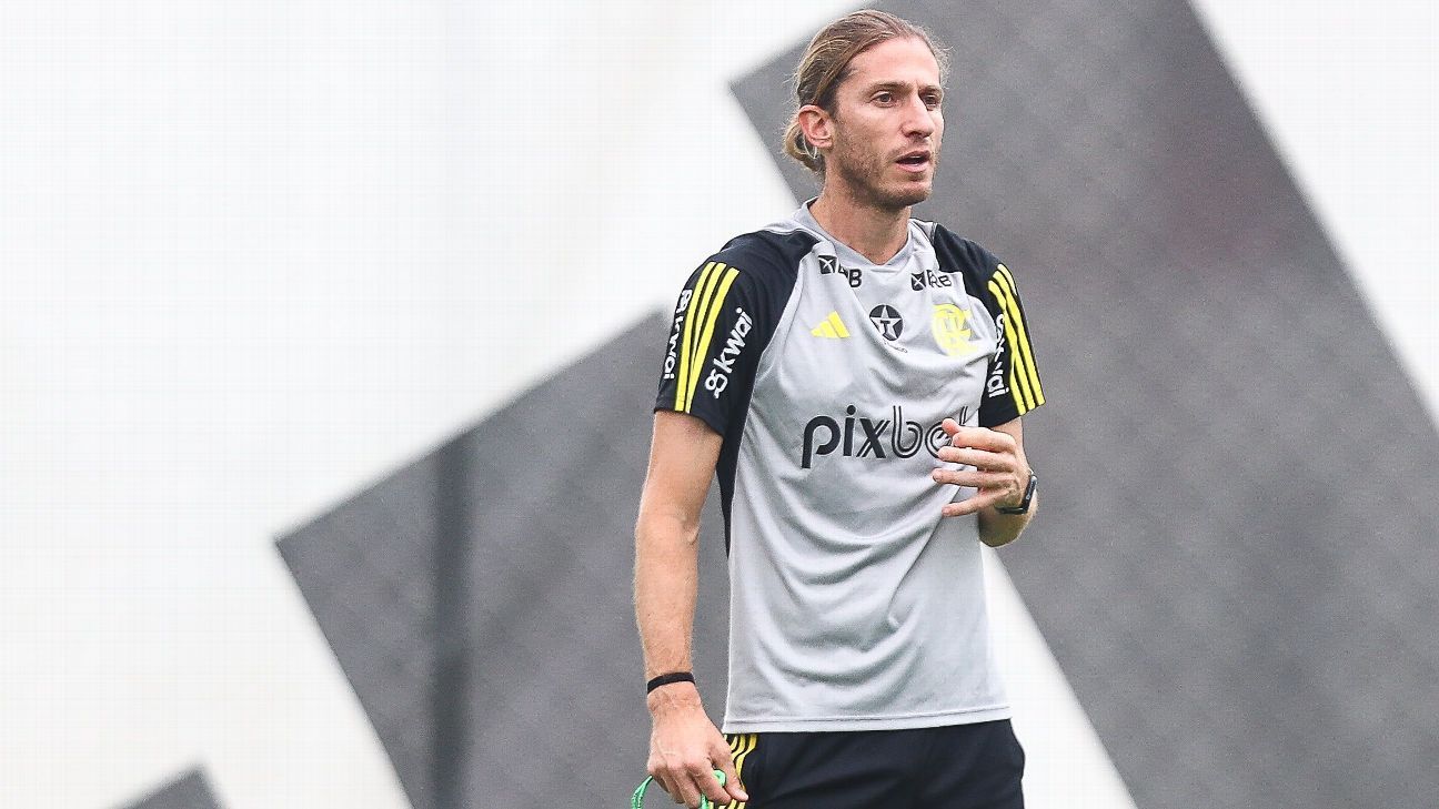 Flamengo volta pior pós-Data Fifa? Como foram antecessores de Filipe Luís