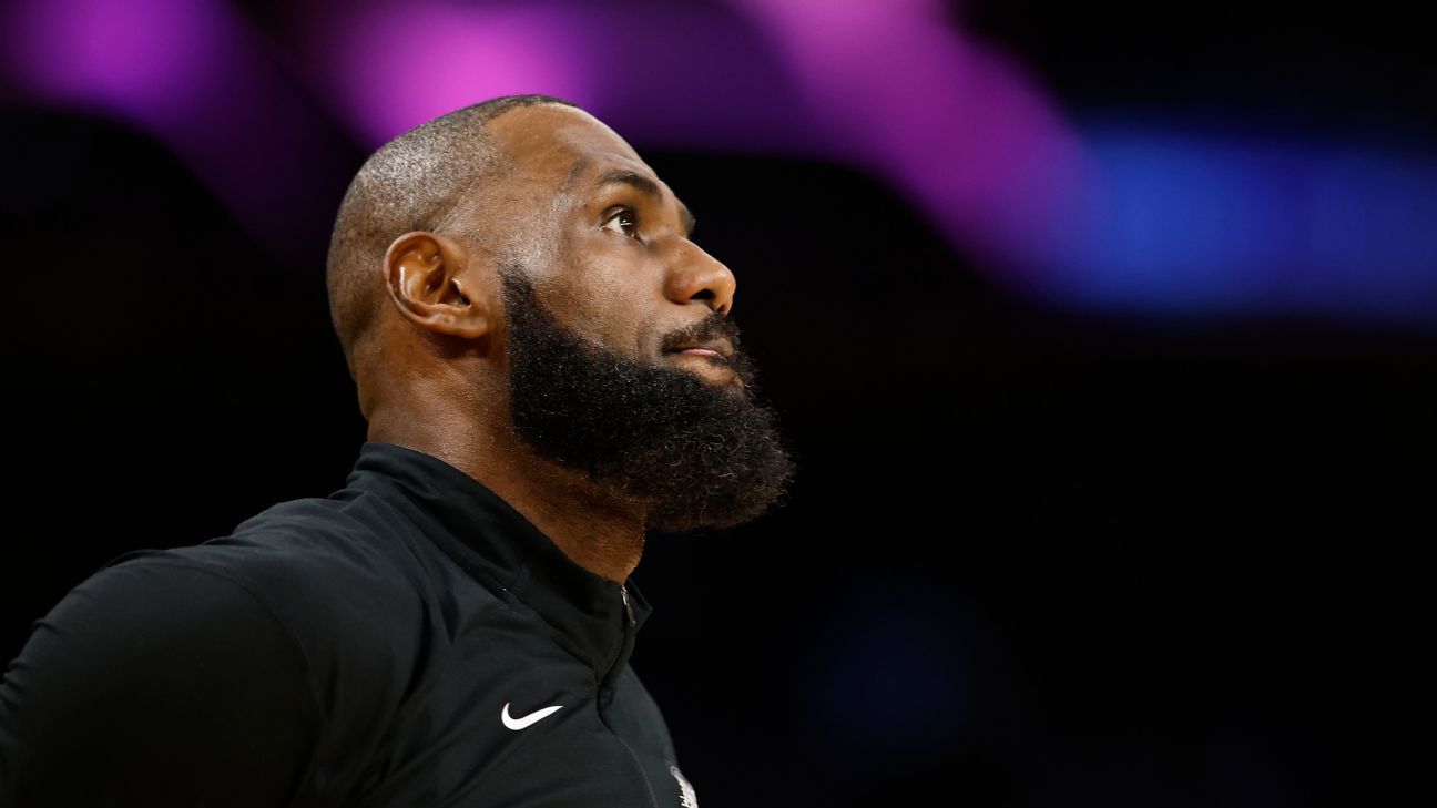 LeBron admite ‘operação especial’ dos Lakers para jogar 22ª temporada da NBA