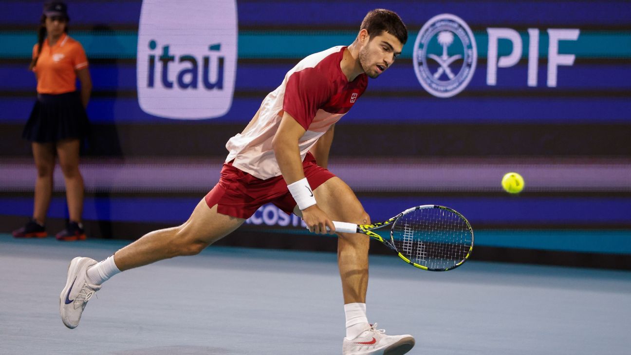 Carlos Alcaraz leva virada de David Goffin e é eliminado do Miami Open
