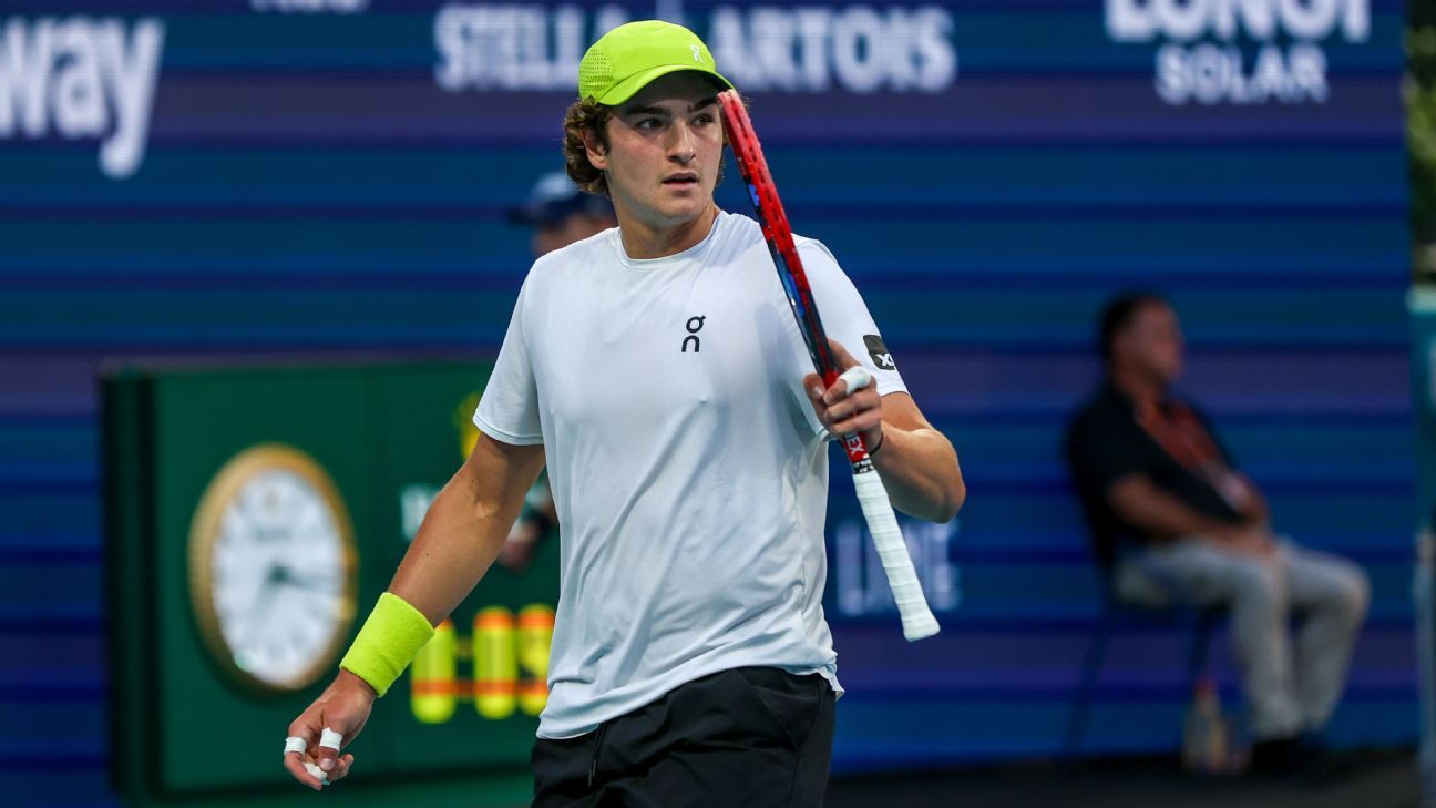 João Fonseca quebra tabu pessoal e avança à 3ª fase do Miami Open