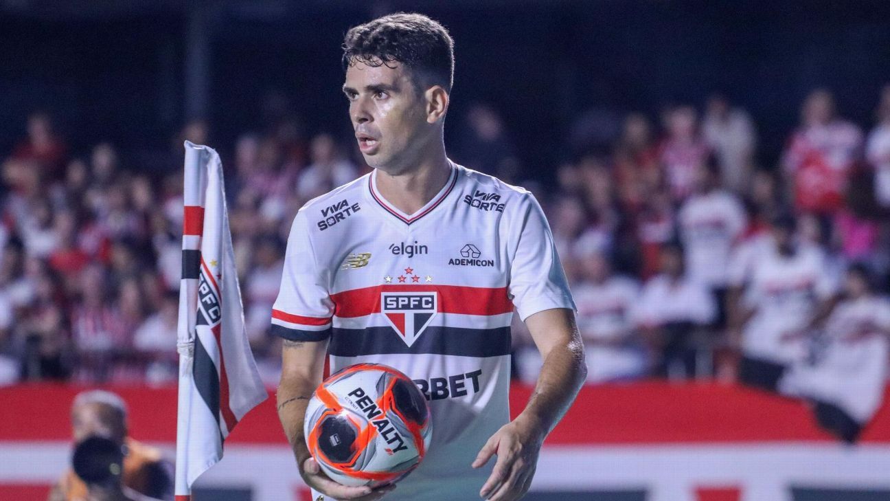 Oscar sofre lesão muscular e desfalca São Paulo na estreia do Brasileirão