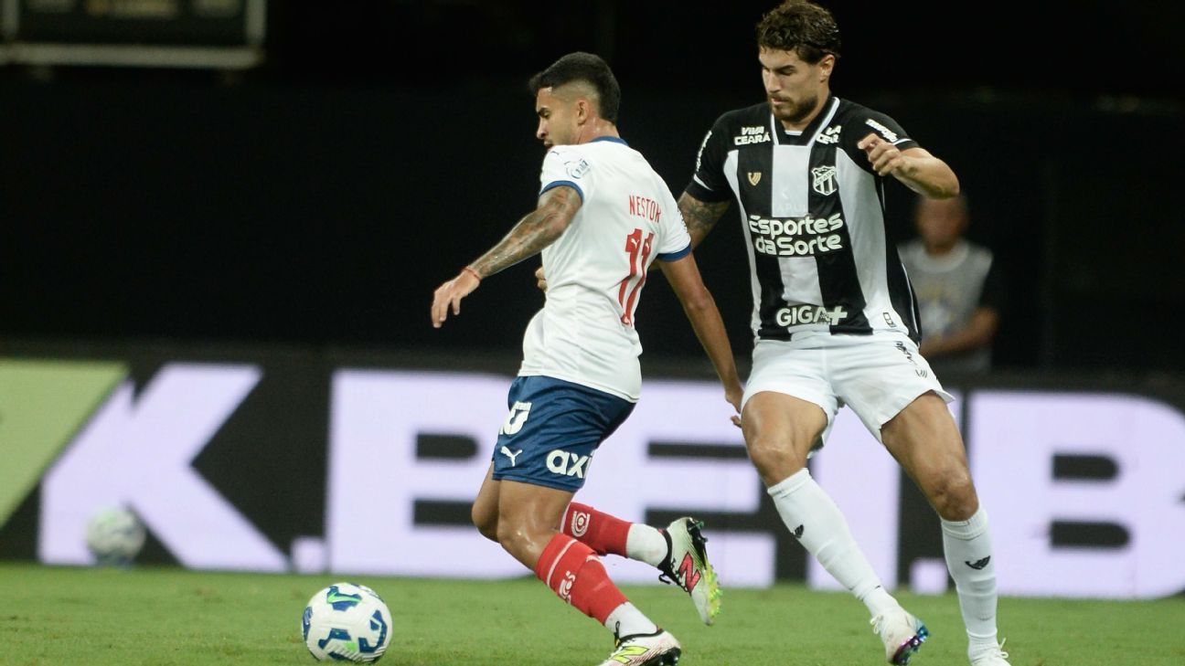 Everton Ribeiro marca, Bahia supera o Ceará e vence a primeira no Brasileirão