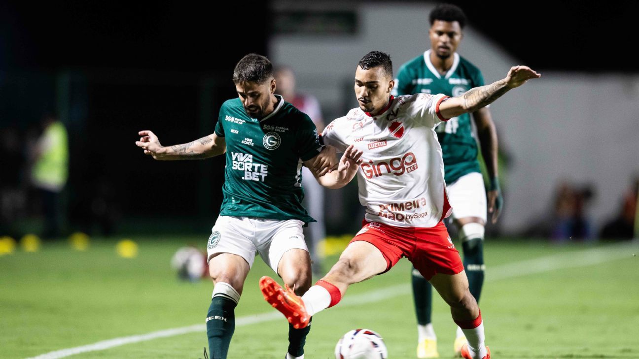Goiás empata com Vila Nova em clássico e perde os 100% na Série B