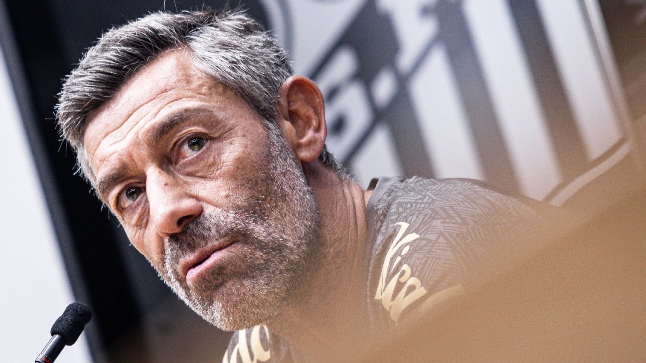 Os motivos que levaram Santos a demitir Pedro Caixinha
