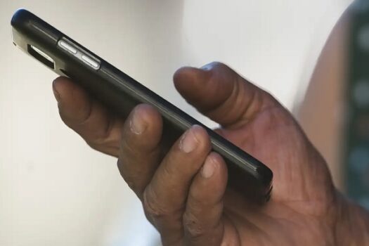 Confirmação de consultas pelo WhatsApp chega à rede SUS da capital SP