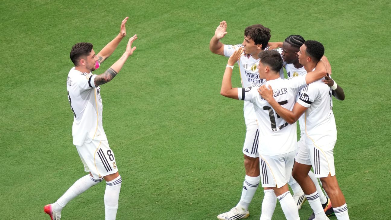Real Madrid supera expulsão domina Pachuca e vence a primeira no Mundial
