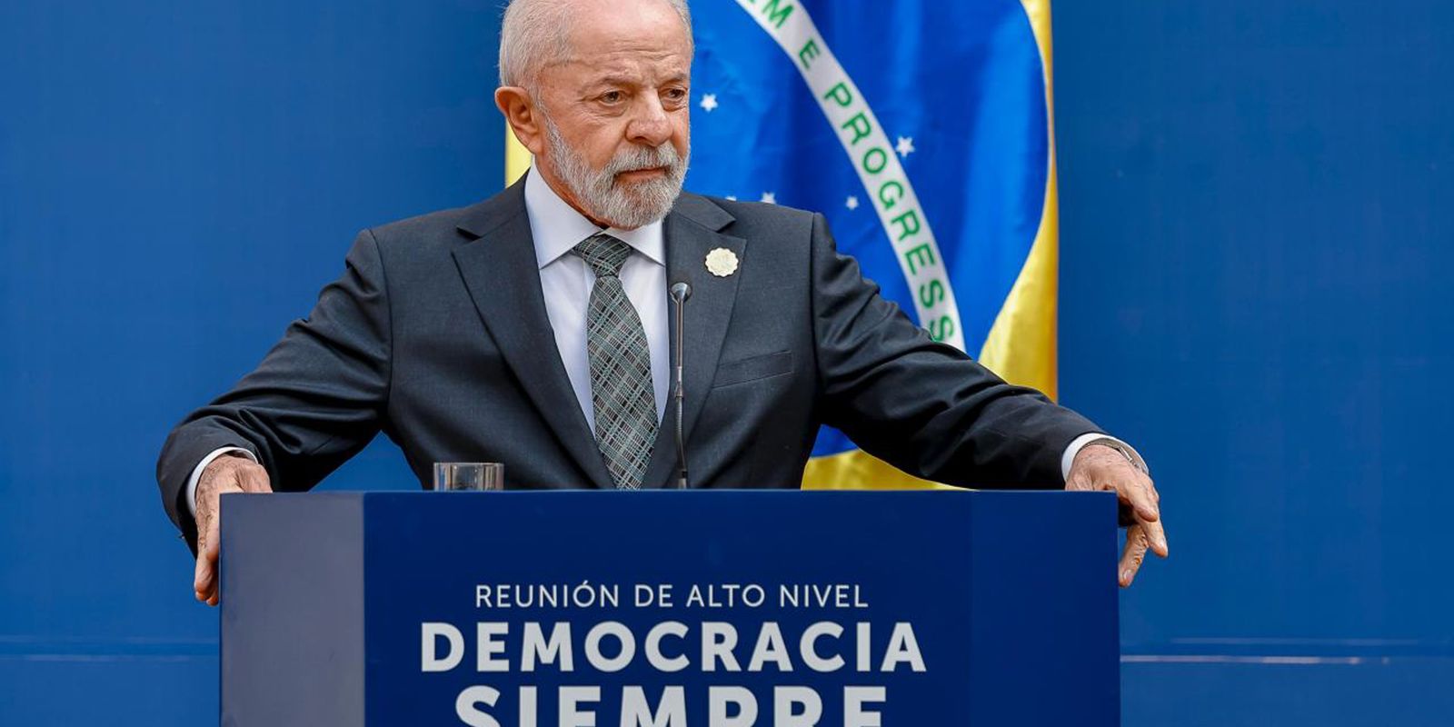 Democracia corre risco como no período nazista, diz Lula