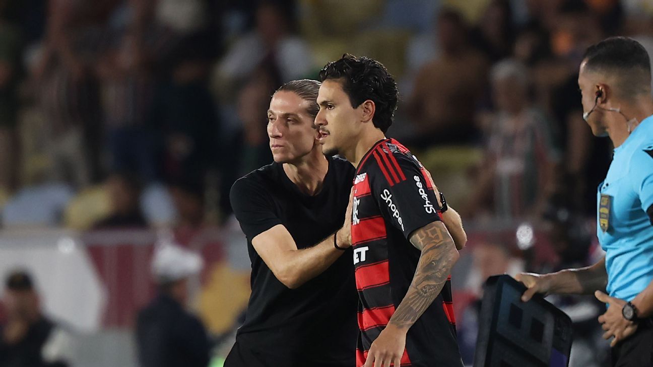 Do afastamento ao Fla-Flu, Pedro encanta Filipe Luís por mais do que só o gol