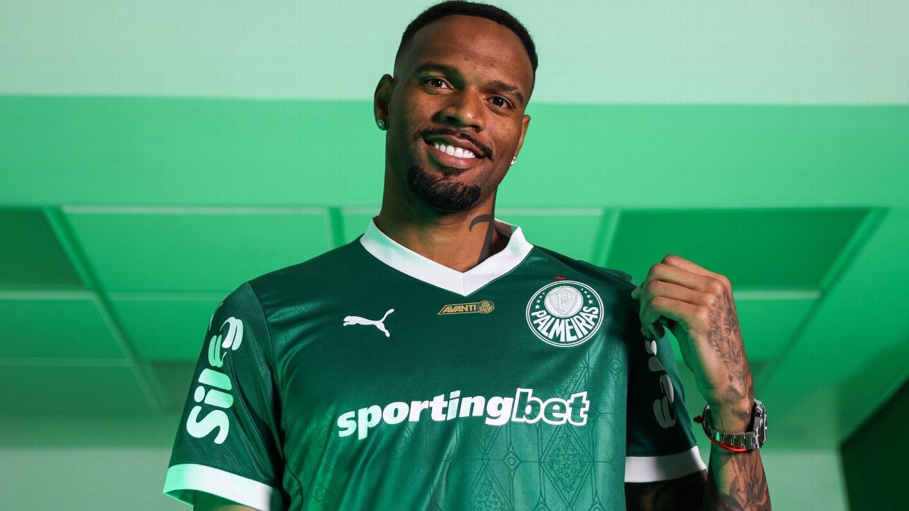 Carlos Miguel: Palmeiras anuncia contratação de goleiro ex-Corinthians