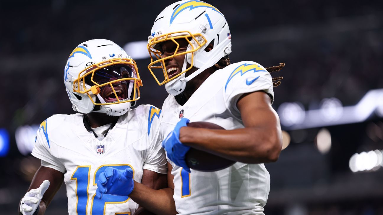 Chargers liquidam partida no primeiro tempo contra os Raiders e vencem a segunda na temporada