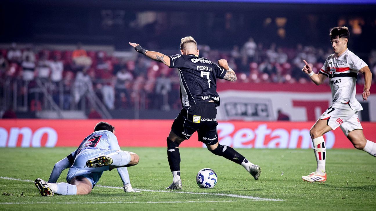 Ex-Corinthians sai do banco para decidir, Ceará vence no Morumbis ‘vazio’ e impõe quarta derrota seguida ao São Paulo