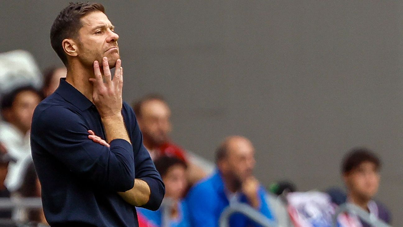 Luxemburgo conseguiu, Xabi Alonso não: a marca que Real Madrid desperdiçou ao perder dérbi para o Atlético