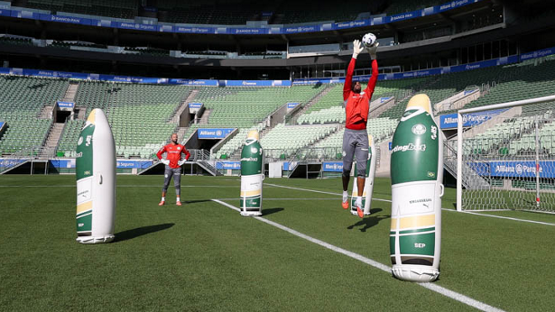 Lomba ou Carlos Miguel contra o Flamengo? Sem Weverton, Abel testa novo goleiro do Palmeiras para ‘final’ do Brasileirão