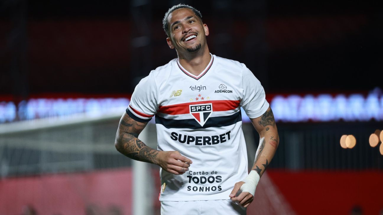 Luciano desabafa após gol 100 pelo São Paulo: ‘Sou tão criticado e vaiado pela minha torcida…’