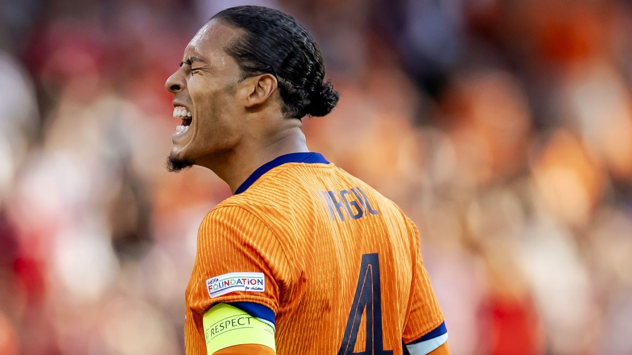 Por que Van Dijk usa nome diferente nas camisas de Liverpool e Holanda
