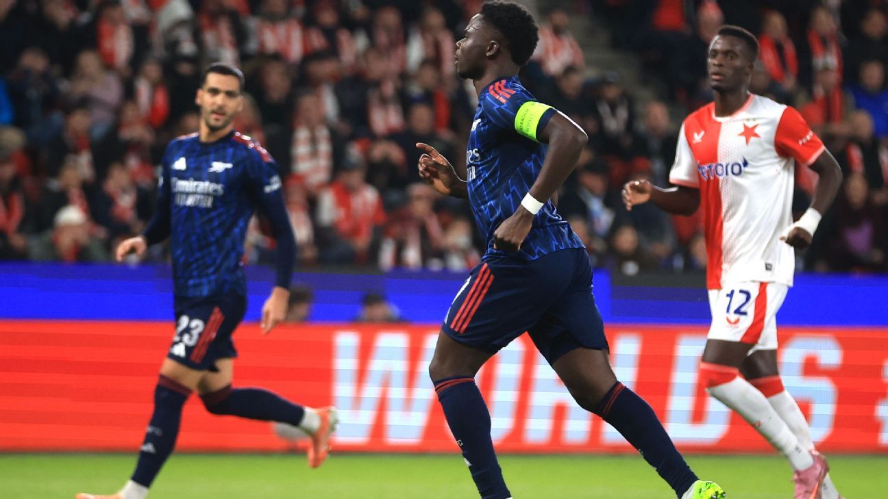 Arsenal vence Slavia Praga e segue com 100% de aproveitamento na Champions League