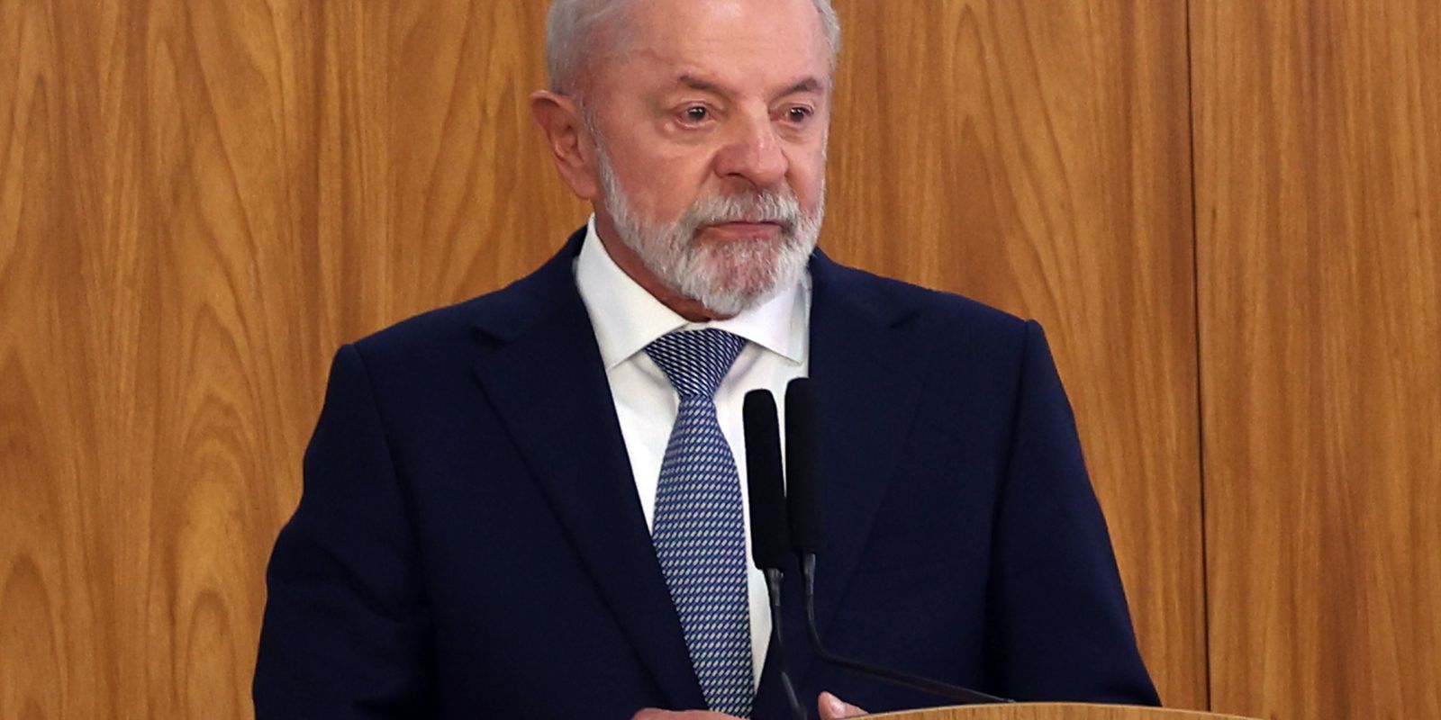 Lula comenta prisão de Jair Bolsonaro: “Lição de democracia”