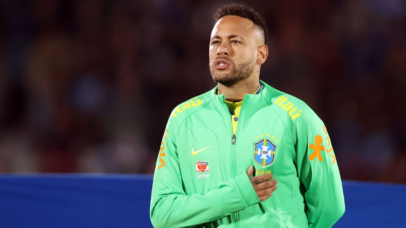 Dunga ‘cobra’ hexa da seleção e é sincero sobre Neymar na Copa: ‘O Brasil não pode abrir mão dele’