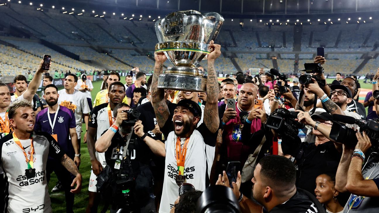 Quantos milhões Memphis faturou com título da Copa do Brasil pelo Corinthians e o bônus total do que holandês recebeu em 2025