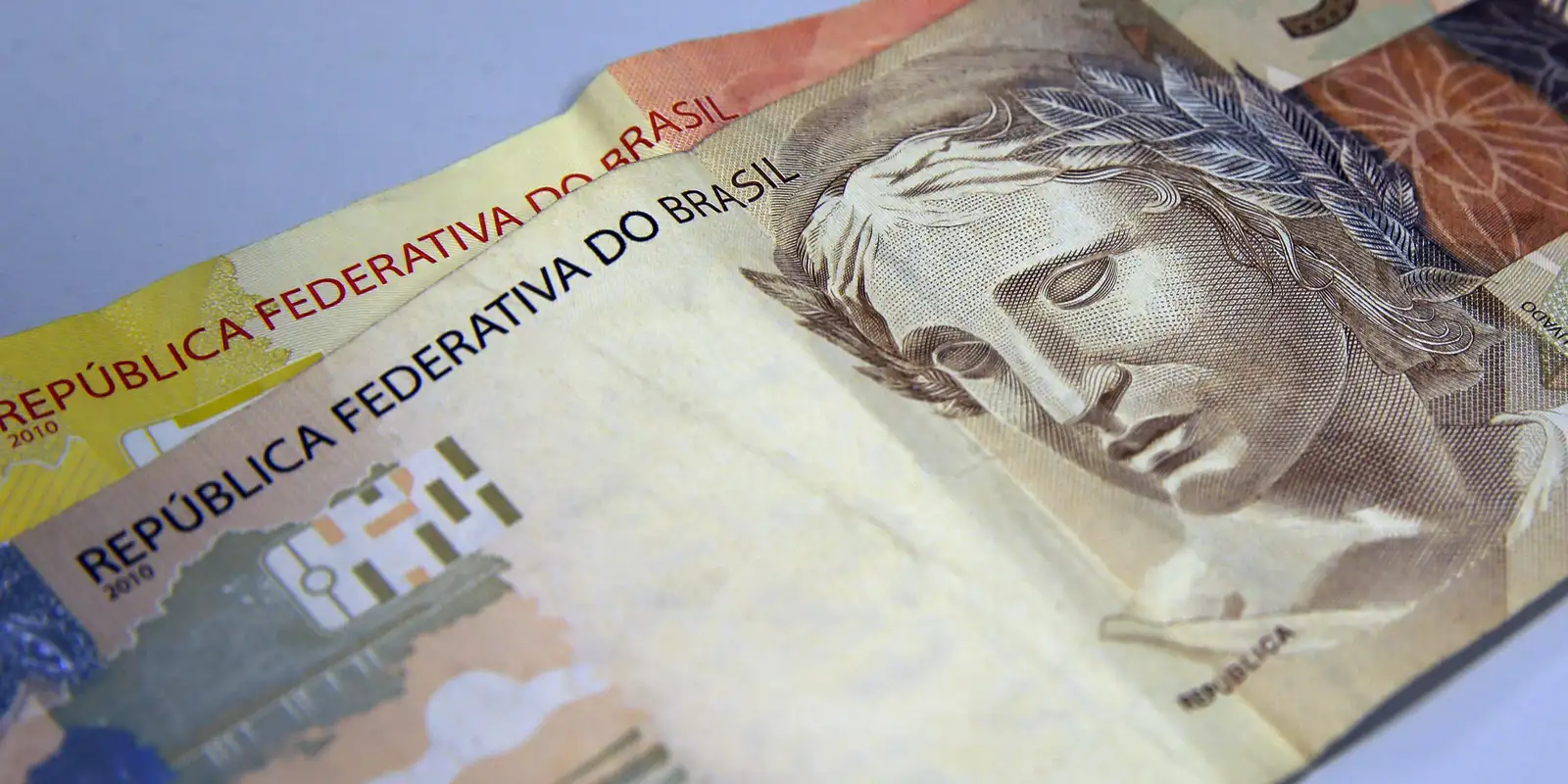 Receita amplia para 173 total de benefícios fiscais a serem declarados