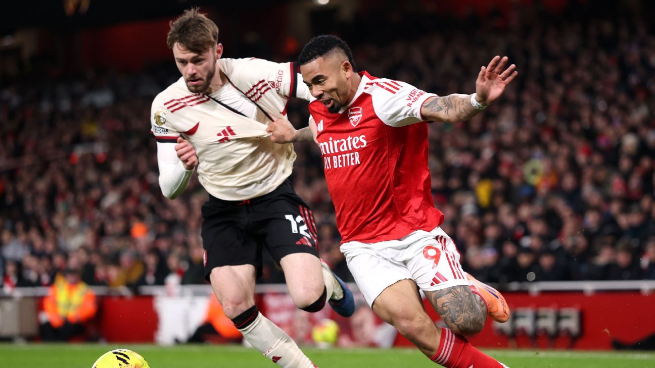 Arne Slot mantém invencibilidade sobre Arteta, Arsenal empata com Liverpool e desperdiça chance de disparar na Premier League