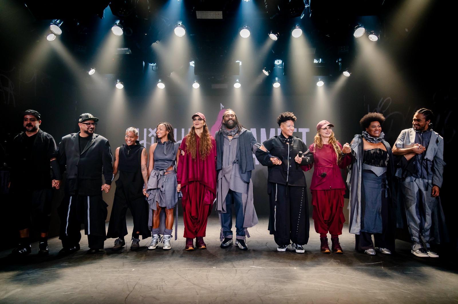 Teatro YouTube inicia programação de janeiro com o musical “Hip Hop Hamlet