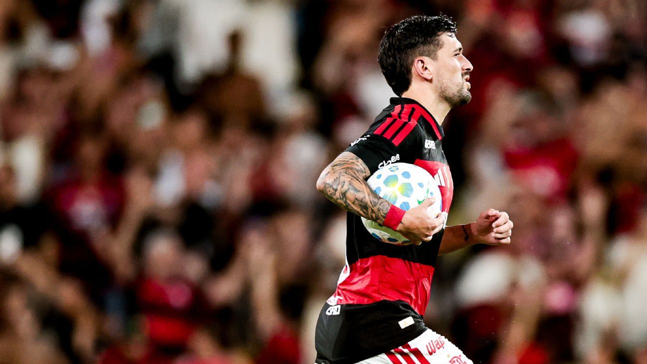 Arrascaeta dá razão a torcedores do Flamengo por vaias e protesto após início de ano ruim: ‘A gente sabe que tem que melhorar’