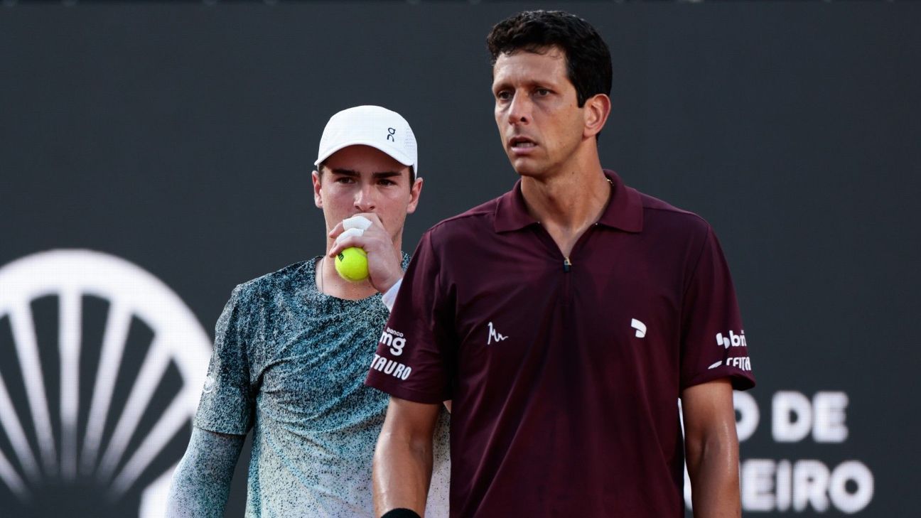 João Fonseca hoje: horário e onde assistir às semifinais de duplas do Rio Open com Marcelo Melo