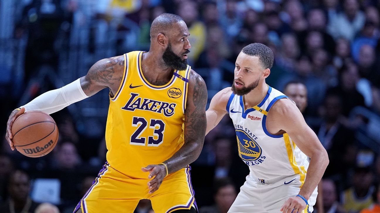 Quem leva a melhor no confronto LeBron x Curry pela NBA
