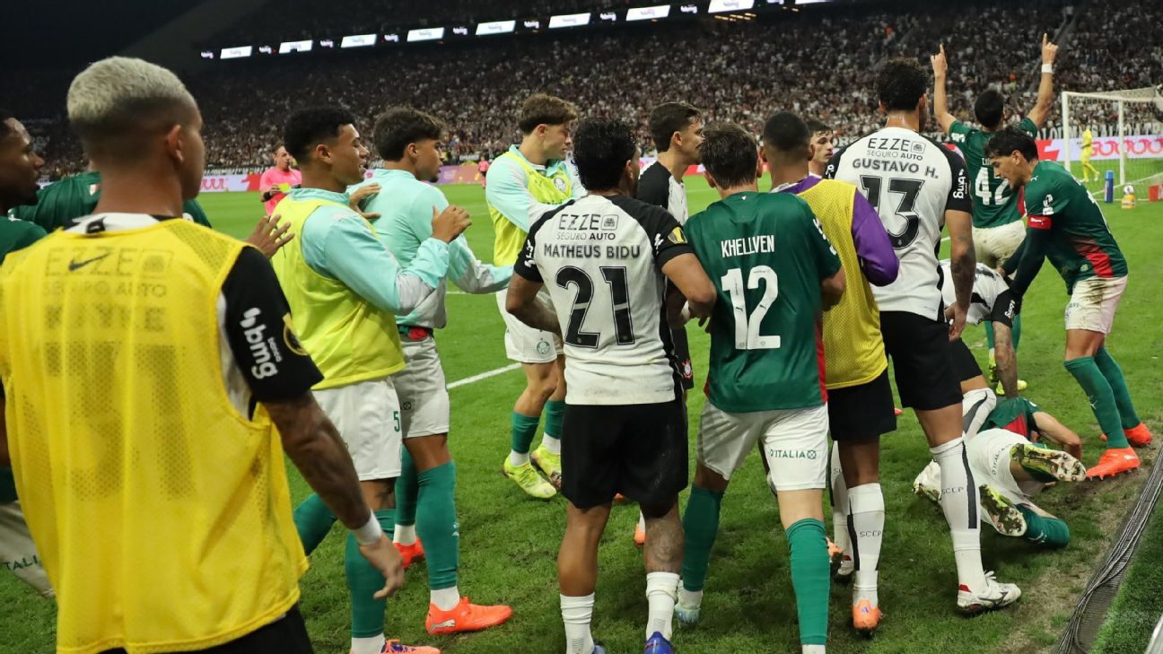 Súmula de Corinthians 0 x 1 Palmeiras explica expulsão de Abel Ferreira e relata até agressão de gandula