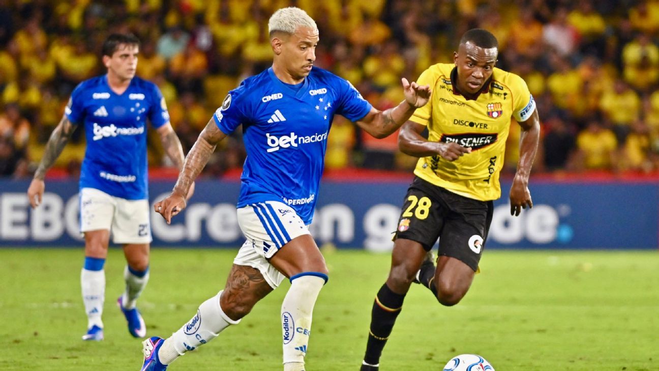 Cruzeiro tem reestreia ‘dos sonhos’ na Libertadores e vence Barcelona com gol ‘de centroavante’ de Matheus Pereira