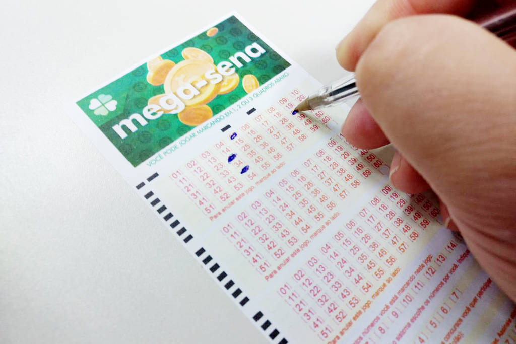 Confira a partir das 11h deste domingo (24) o resultado da Mega-Sena de 30 anos