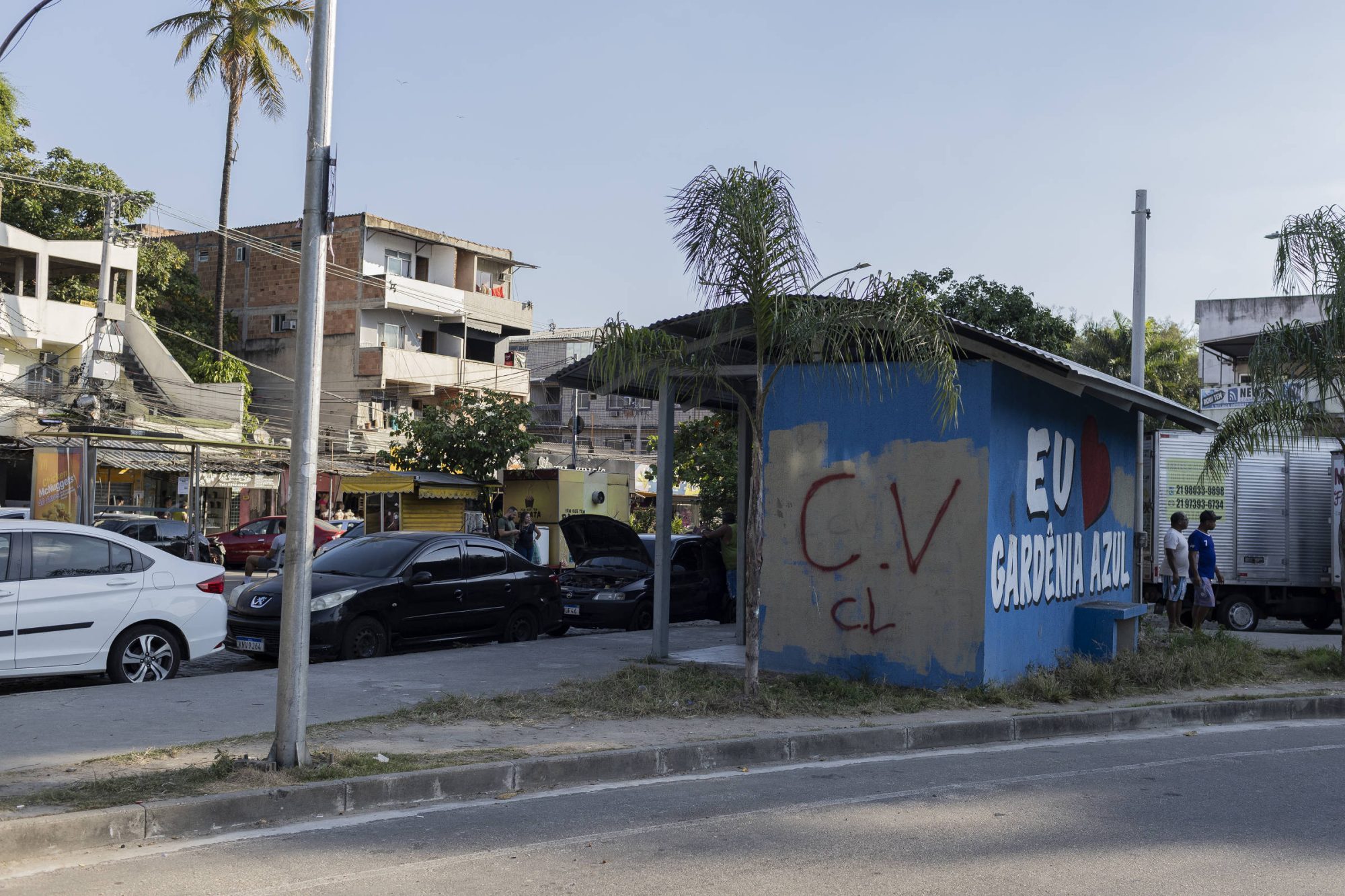 Decisão dos EUA sobre PCC e CV não garante intervenção no Brasil, afirmam internacionalistas